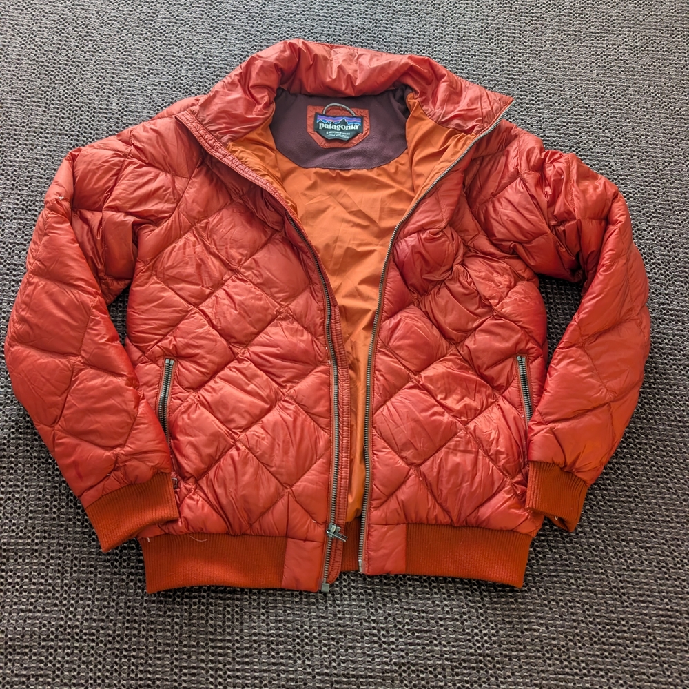 Patagonia Vibrant Orange Quilted Puffer Jacket